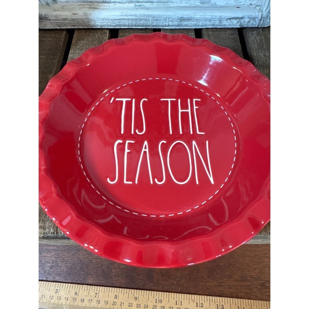 Rae Dunn Christmas Pie Pan Plate 'TIS THE SEASON Red w White  10.5"